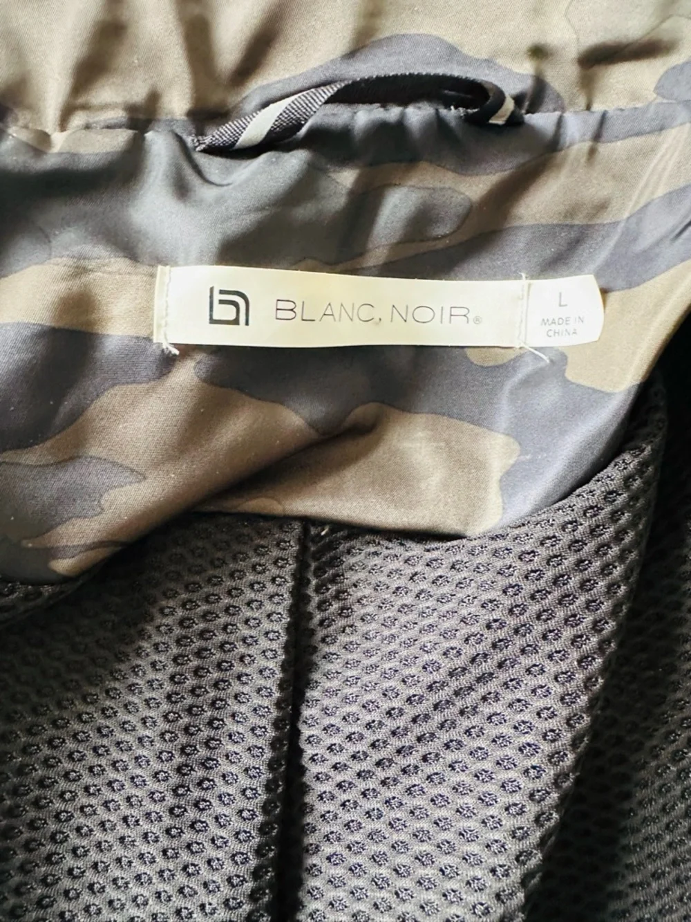 Blanc Noir Mastermind WaterResistant Camo Utility Jacket NWOT Womens Large 10/12 - Picture 12 of 13